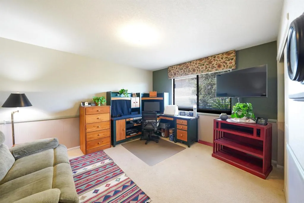 https://cdn.realtyfeed.com/cdn/127/306752571/6b499e971886433e6424cafae03bcf36.webp