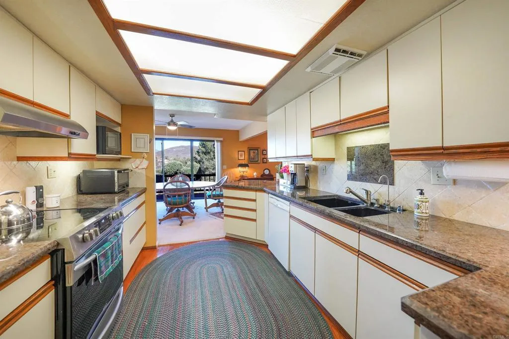 https://cdn.realtyfeed.com/cdn/127/306752571/eae702db39d2193269dd1c697bdfdf01.webp