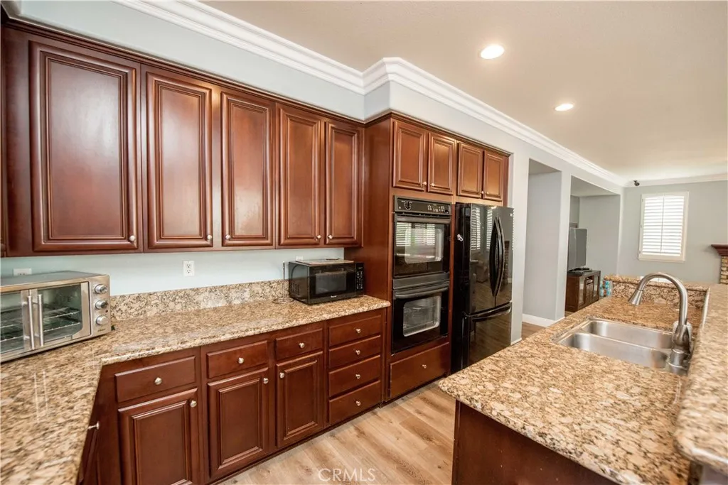 2815 Douglas Way, Corona, CA 92882 - Photo 5 of 40, Corona, CA