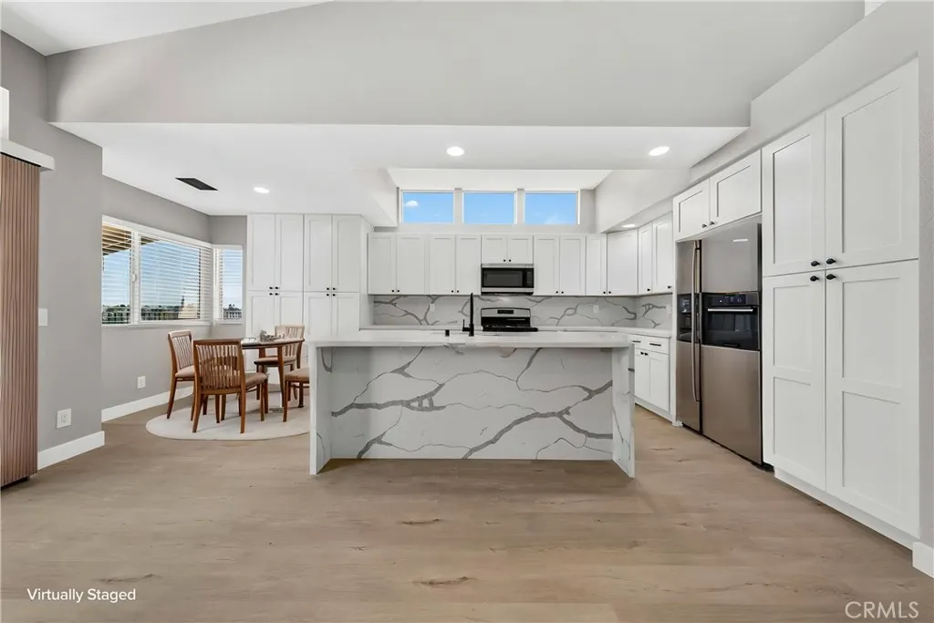 39394 Via Monserate, Murrieta, CA 92563 - Photo 5 of 40, Murrieta, CA