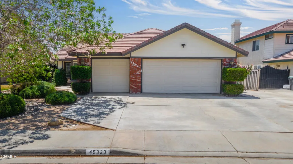 45333 Pickford Avenue, Lancaster, CA 93534 - Photo 5 of 31, Lancaster, CA