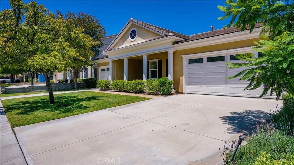 17076 First Light, Riverside, CA 92503 - Photo 3 of 36, Riverside, CA