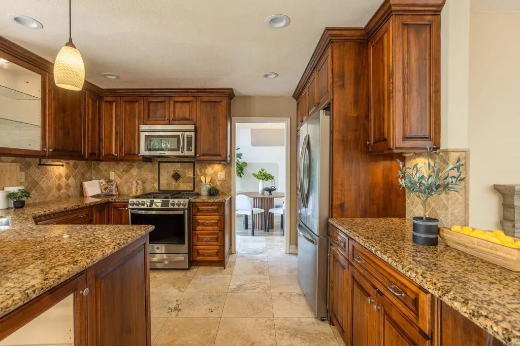 https://cdn.realtyfeed.com/cdn/127/306752589/1c8dd7ef976c97b5470e53a744bc1e9e.webp
