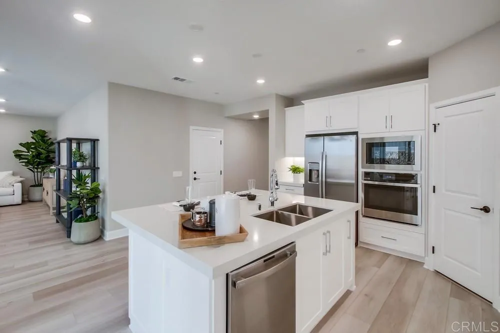 12641 Stella Lane, San Diego, CA 92129 - Photo 3 of 22, San Diego, CA