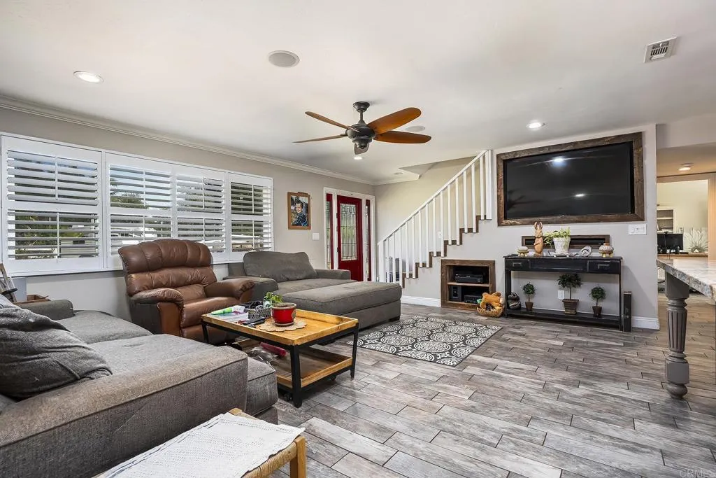 https://cdn.realtyfeed.com/cdn/127/306752608/46778f412684a385a5468673ebc3e76a.webp