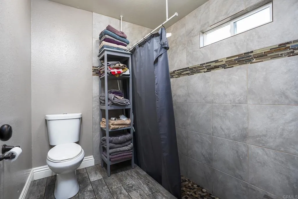 https://cdn.realtyfeed.com/cdn/127/306752608/65f68660f0cce8f794ae1f0c0a1c6117.webp