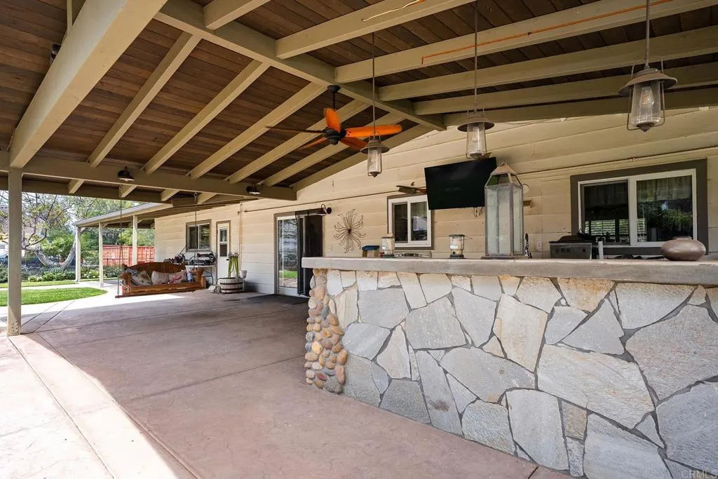 https://cdn.realtyfeed.com/cdn/127/306752608/7bb4f6a625218762cabae8c3bc47b10d.webp