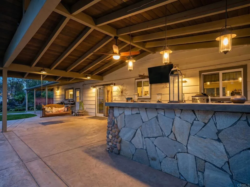 https://cdn.realtyfeed.com/cdn/127/306752608/c1c2773402526a5c7b56bdbd130777a5.webp