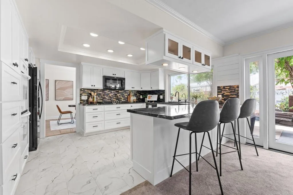 https://cdn.realtyfeed.com/cdn/127/306752641/246a8705278880e97a37e54fd2024687.webp