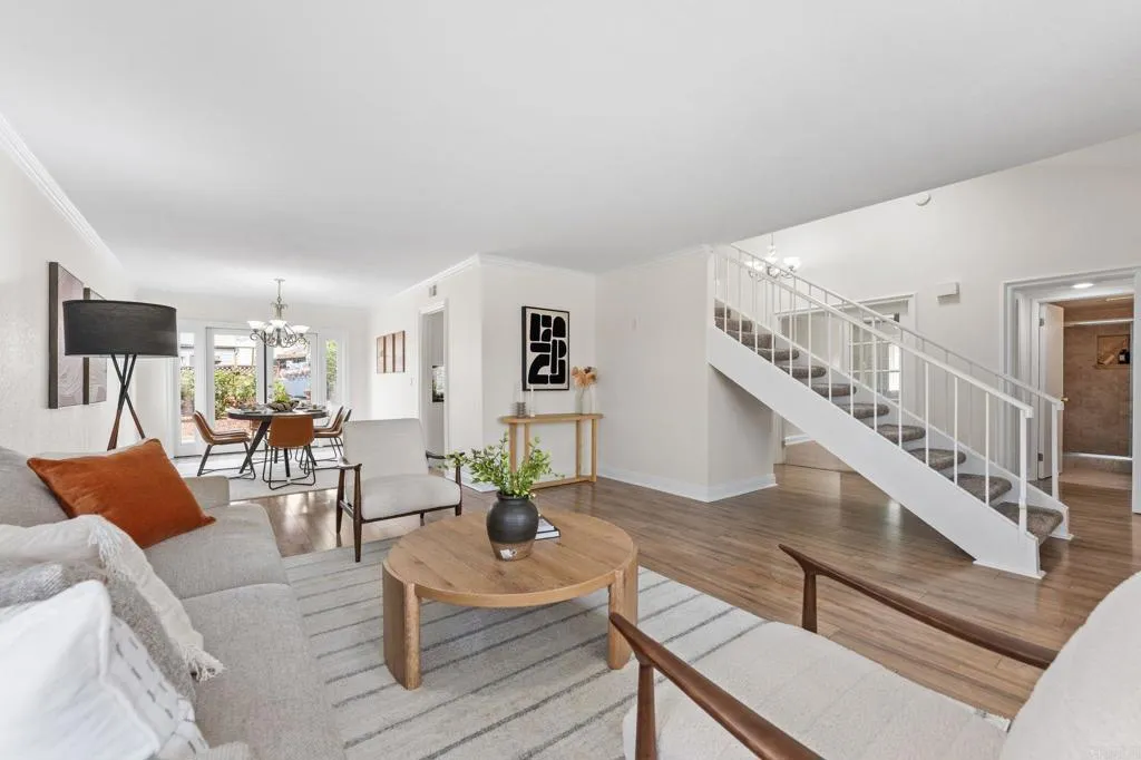 https://cdn.realtyfeed.com/cdn/127/306752641/2dba22a0018398d389d128da6f4eb6a1.webp