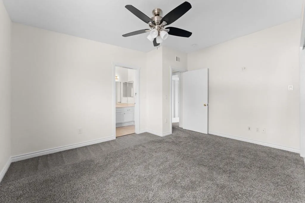 https://cdn.realtyfeed.com/cdn/127/306752641/4c5c35c1af6a52a0f0812137df167095.webp