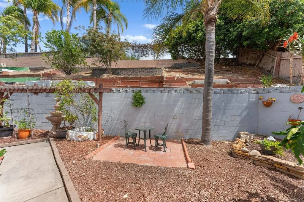 https://cdn.realtyfeed.com/cdn/127/306752641/8349821ca206d17de3d399824ee8154c.webp