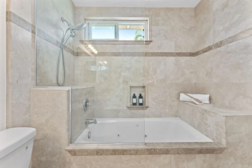 https://cdn.realtyfeed.com/cdn/127/306752641/a0743daa96a0d195e6e62a02a9d64074.webp