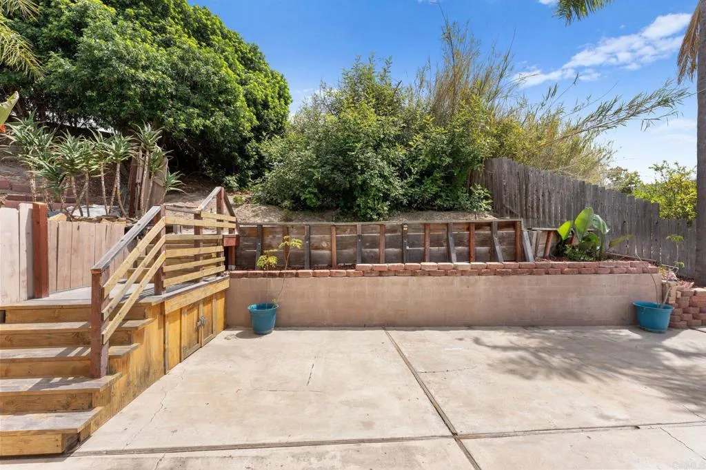 https://cdn.realtyfeed.com/cdn/127/306752641/a64d1335f640c3ad77e9217d74b9185f.webp