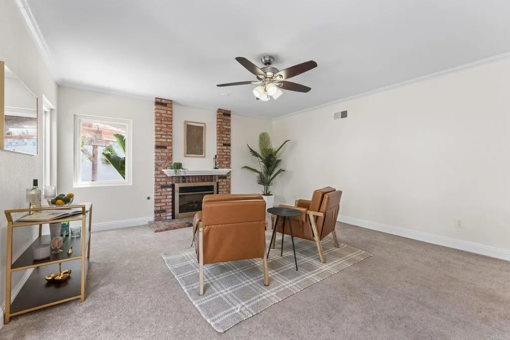 https://cdn.realtyfeed.com/cdn/127/306752641/cdfe454f3d688652d7a7c08b8b12bf91.webp