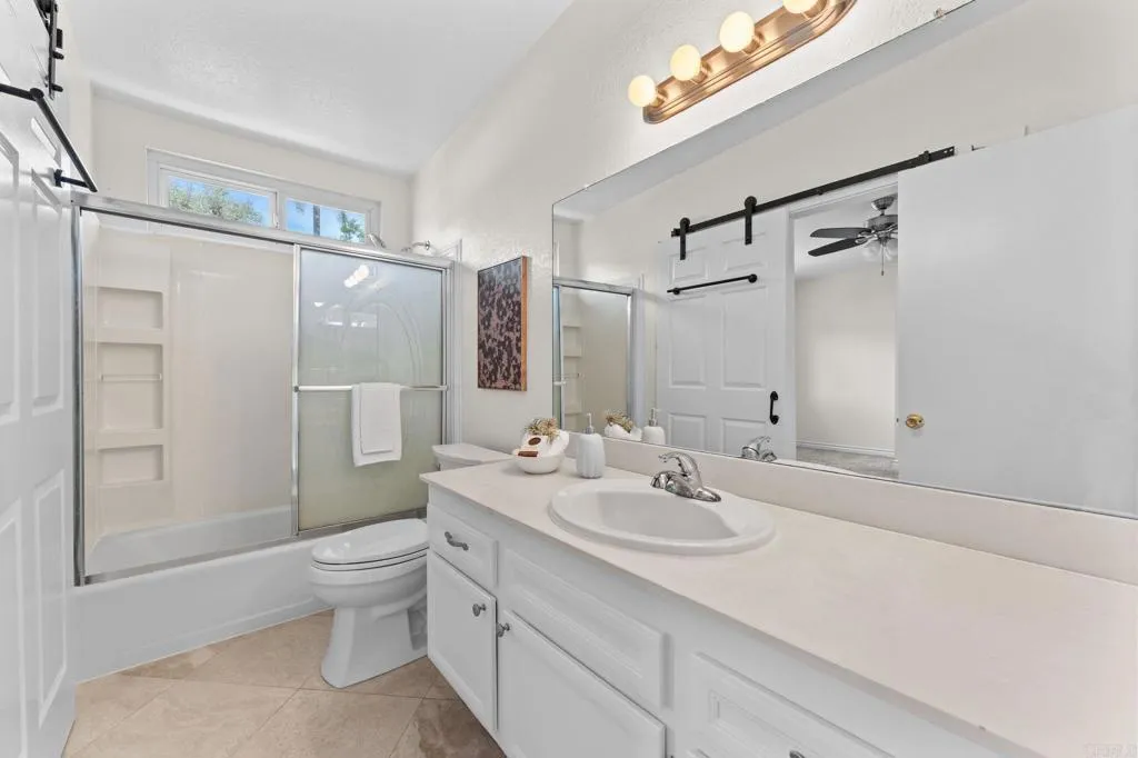 https://cdn.realtyfeed.com/cdn/127/306752641/eca775d9a13658bd77877a9672335fe5.webp