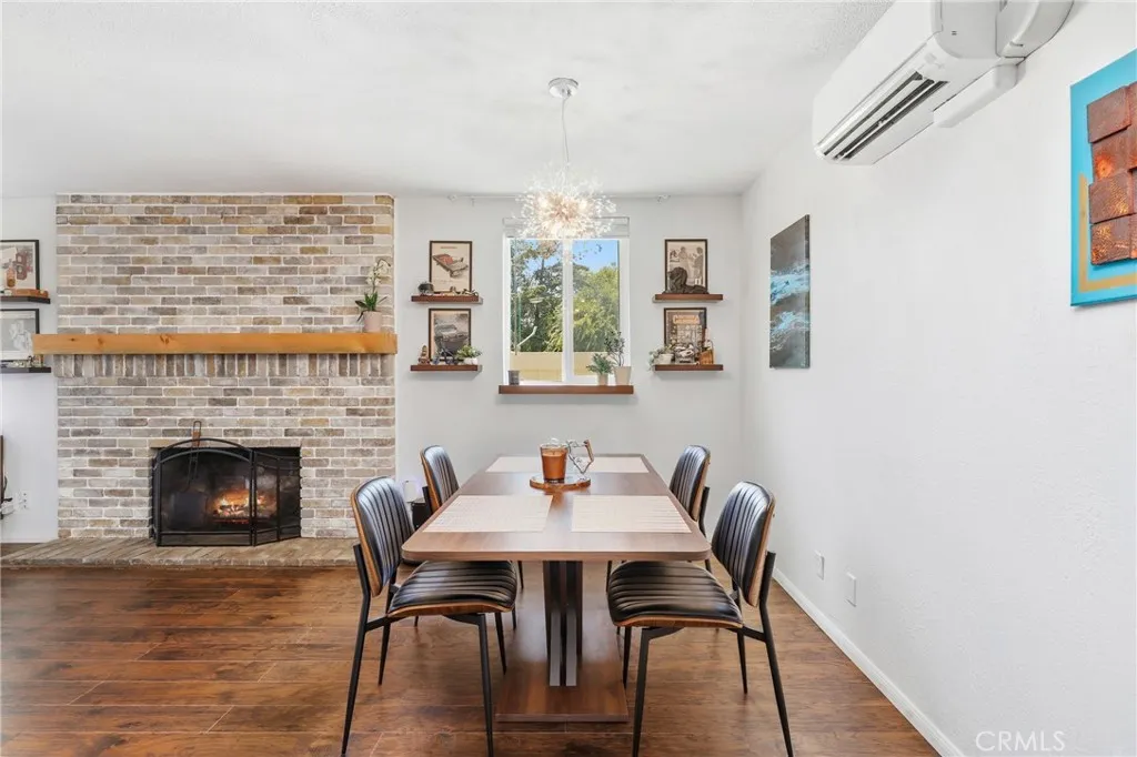 https://cdn.realtyfeed.com/cdn/127/306752654/316b10d8d529f4186125d59952a8fbe0.webp