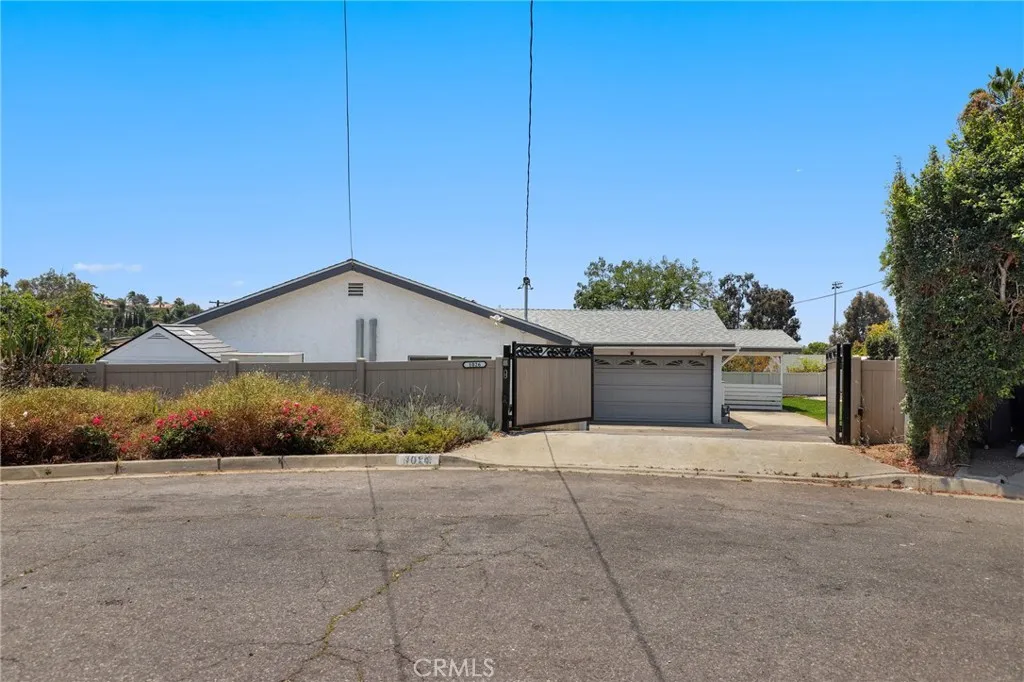 https://cdn.realtyfeed.com/cdn/127/306752654/87989c7bc88fa9f00667d800f1740c83.webp