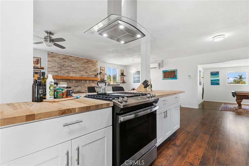 https://cdn.realtyfeed.com/cdn/127/306752654/f38387dab3aa1f7c8b311f54179fde87.webp