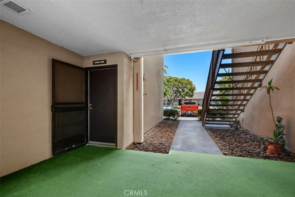 8788 Coral Springs Court Unit 205a, Huntington Beach, CA 92646 - Photo 3 of 33, Huntington Beach, CA