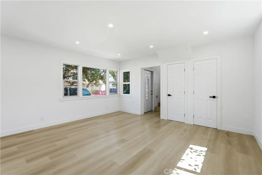 1211 Cole, Los Angeles, CA 90038 - Photo 3 of 21, Los Angeles, CA
