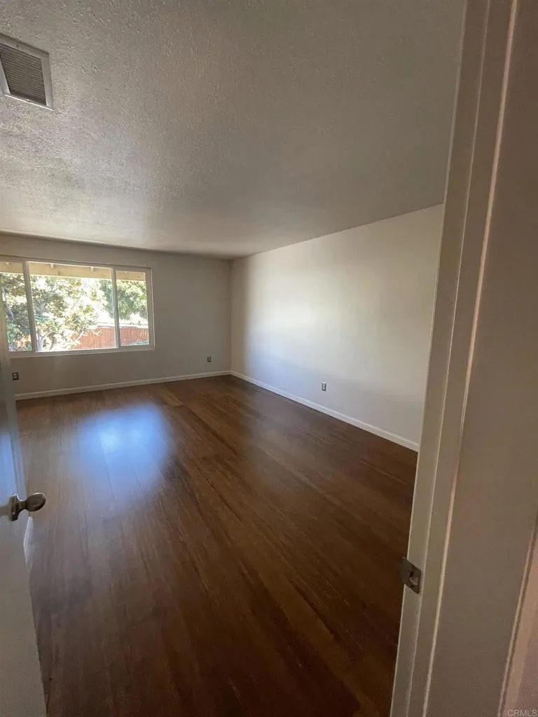 Photo #11: PTP2604840 Listing: Photo #11