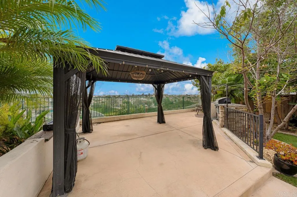 https://cdn.realtyfeed.com/cdn/127/306752710/28253ca482da76844644d78dafa9da46.webp