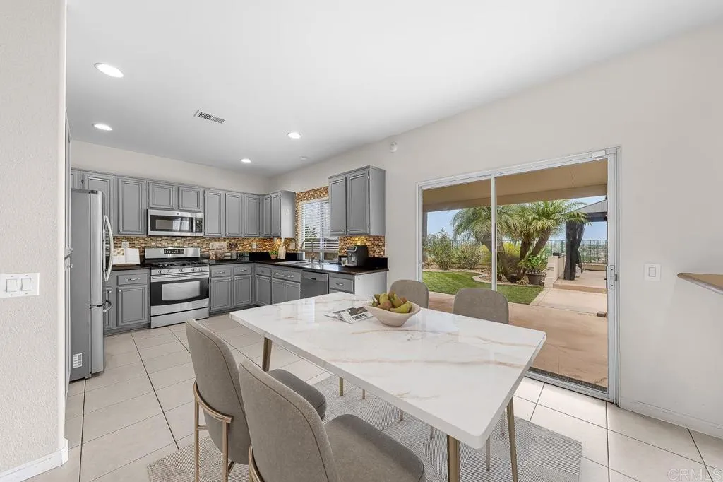 1498 Ewing Drive, Chula Vista, CA 91911 - Photo 3 of 49, Chula Vista, CA