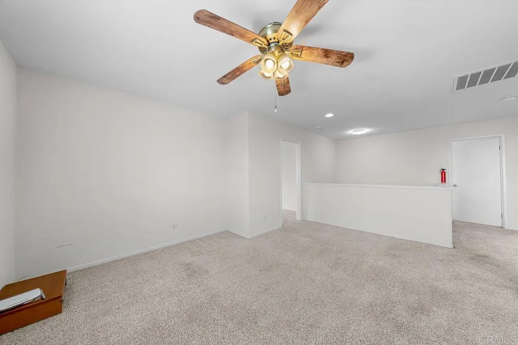 https://cdn.realtyfeed.com/cdn/127/306752710/62d6070ecdfc0eb14af4b63d60b711ba.webp