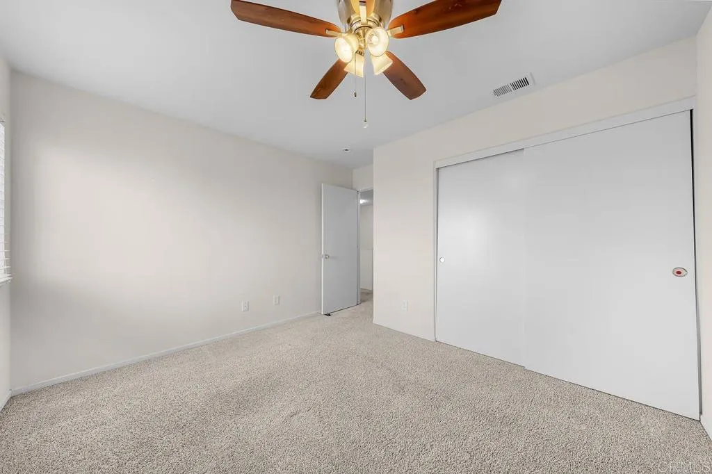 https://cdn.realtyfeed.com/cdn/127/306752710/9f923aaadcb0cd670375017ab569b302.webp