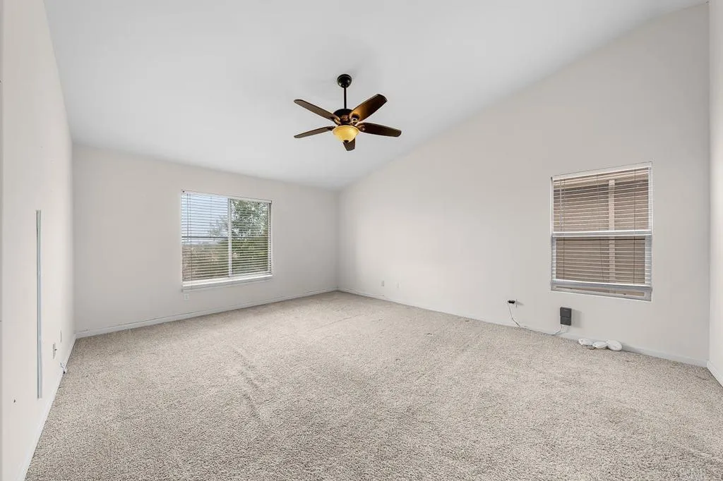 https://cdn.realtyfeed.com/cdn/127/306752710/d345b9fbca4fd66dd35ad946e13ea0b1.webp