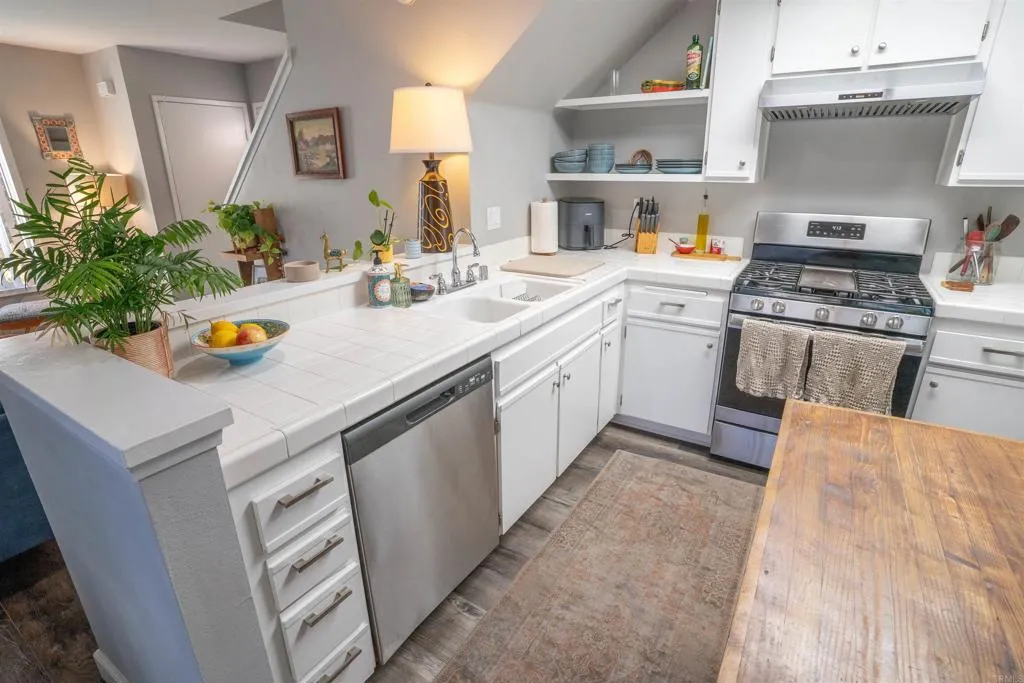 Photo #8: PTP2604841 Listing: Photo #8