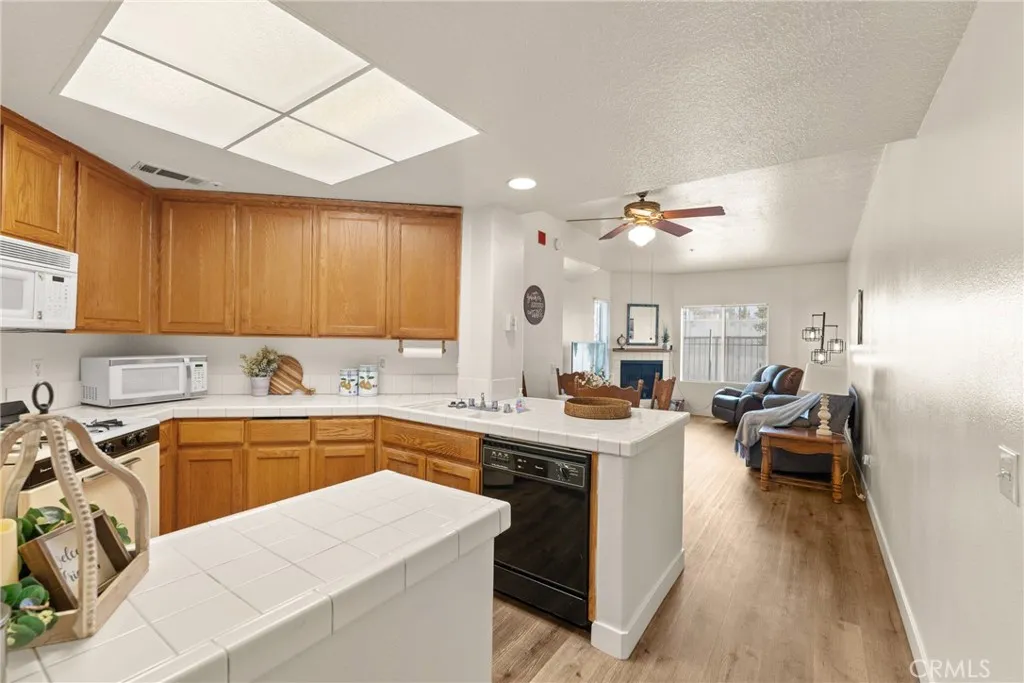 130 S Barranca Unit 110, West Covina, CA 91791 - Photo 5 of 32, West Covina, CA