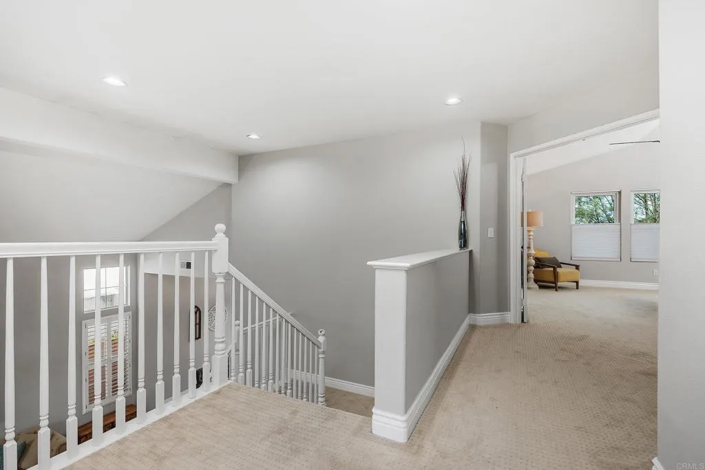 https://cdn.realtyfeed.com/cdn/127/306752731/09efc12045f9bb574b9aa30f0cda05af.webp
