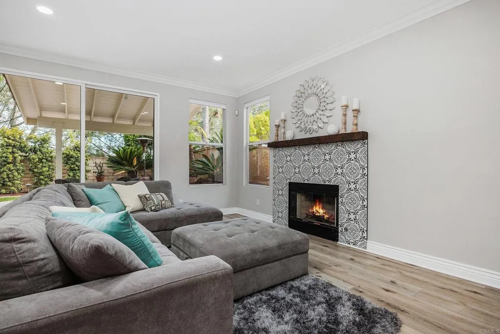 https://cdn.realtyfeed.com/cdn/127/306752731/2f10988a2426543b79516fcf13fb2af2.webp