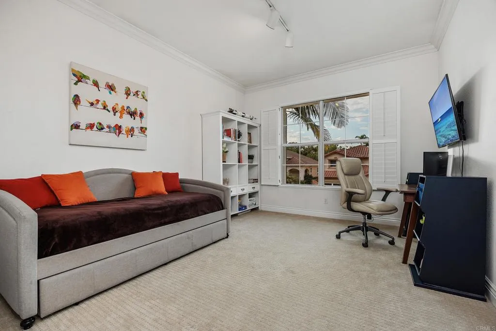 https://cdn.realtyfeed.com/cdn/127/306752731/b552f31ef17d93d8d914fb41baa385c2.webp