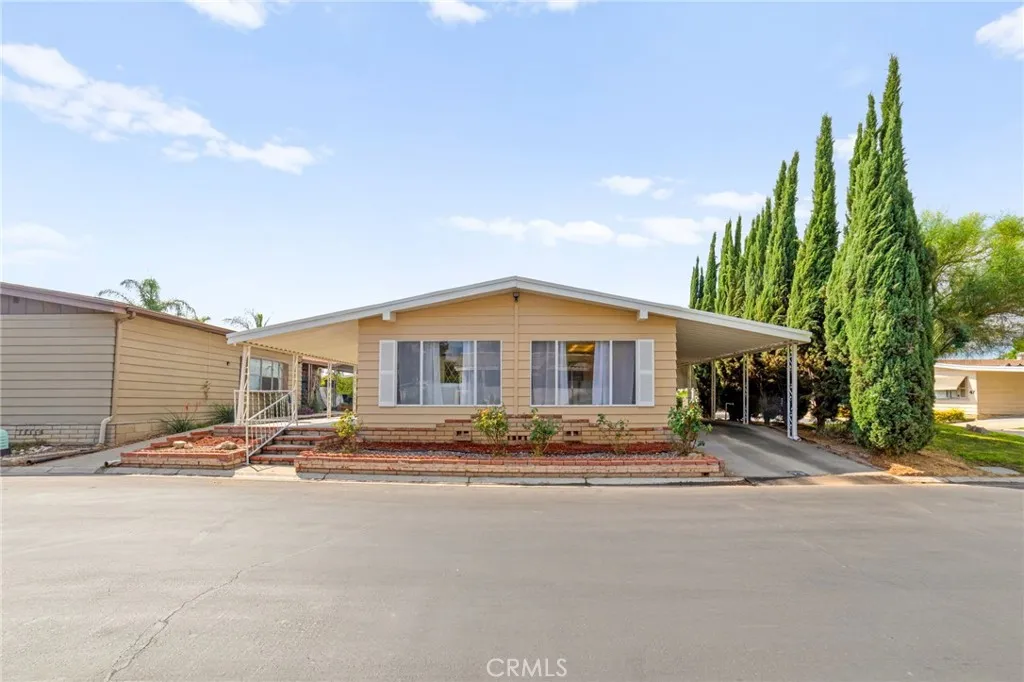 1601 S Garey Unit 93, Pomona, CA 91766 - Main photo, Pomona, CA