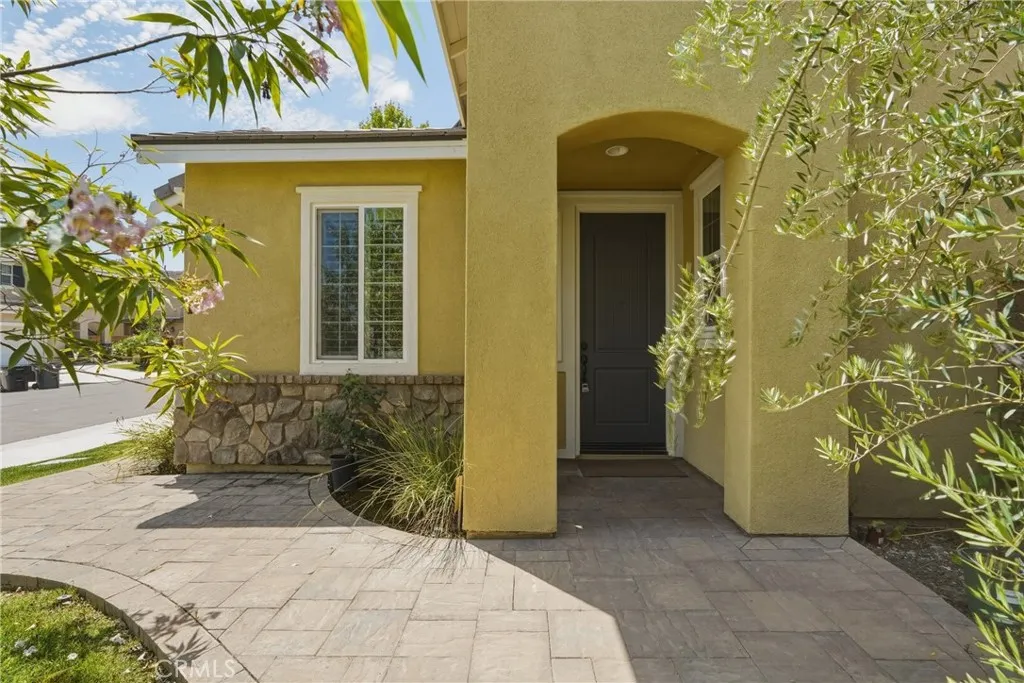 25377 Temescal Valley Lane, Corona, CA 92883 - Photo 3 of 62, Corona, CA