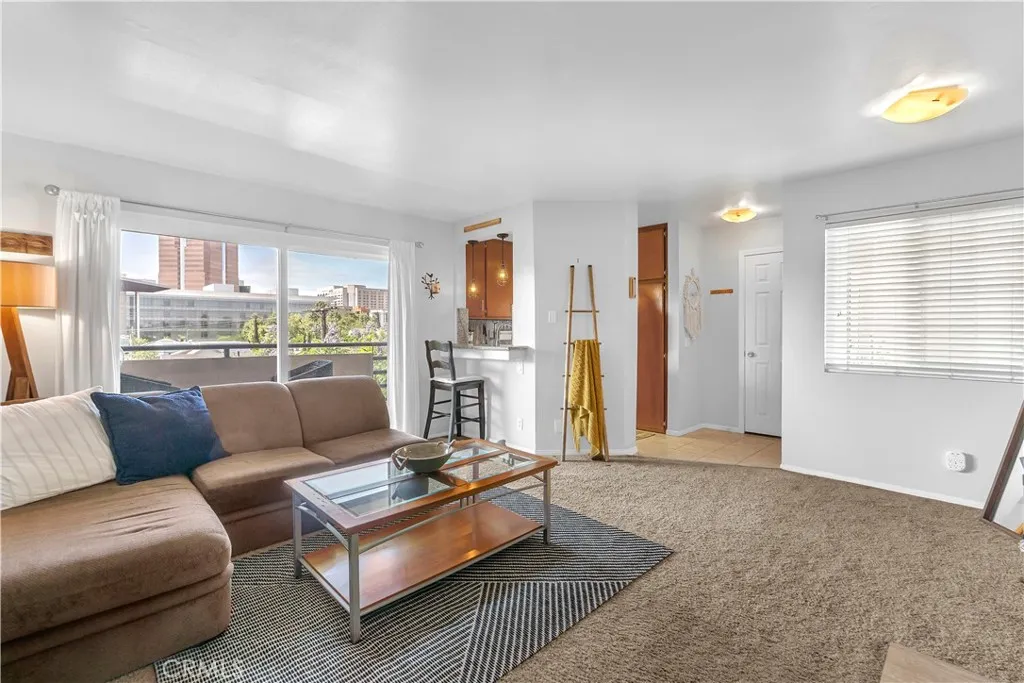 535 W 4th Unit 312, Long Beach, CA 90802 - Main photo, Long Beach, CA