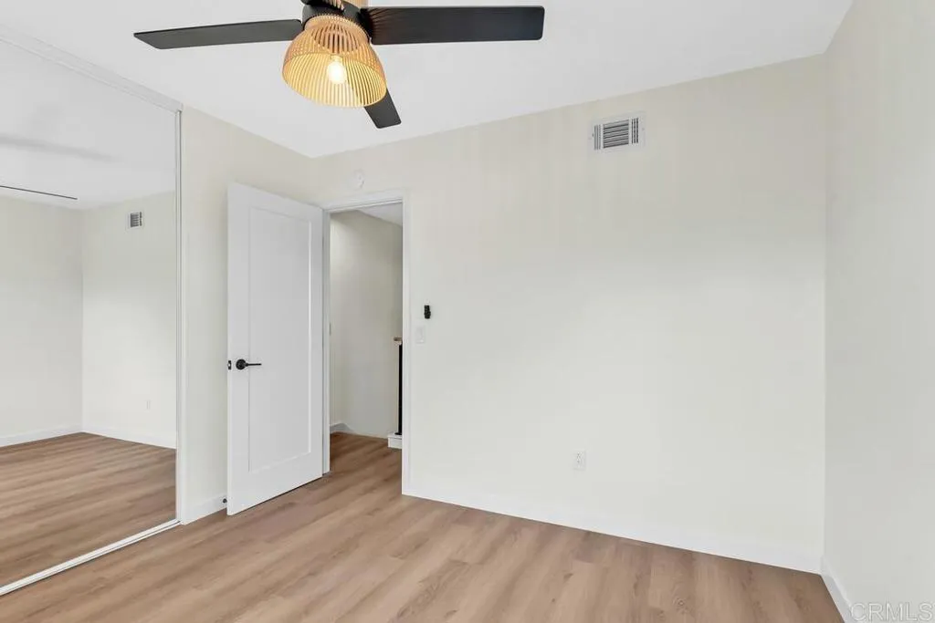 https://cdn.realtyfeed.com/cdn/127/306752760/393f46e91e7d8132acfbe0afb42fd8a8.webp