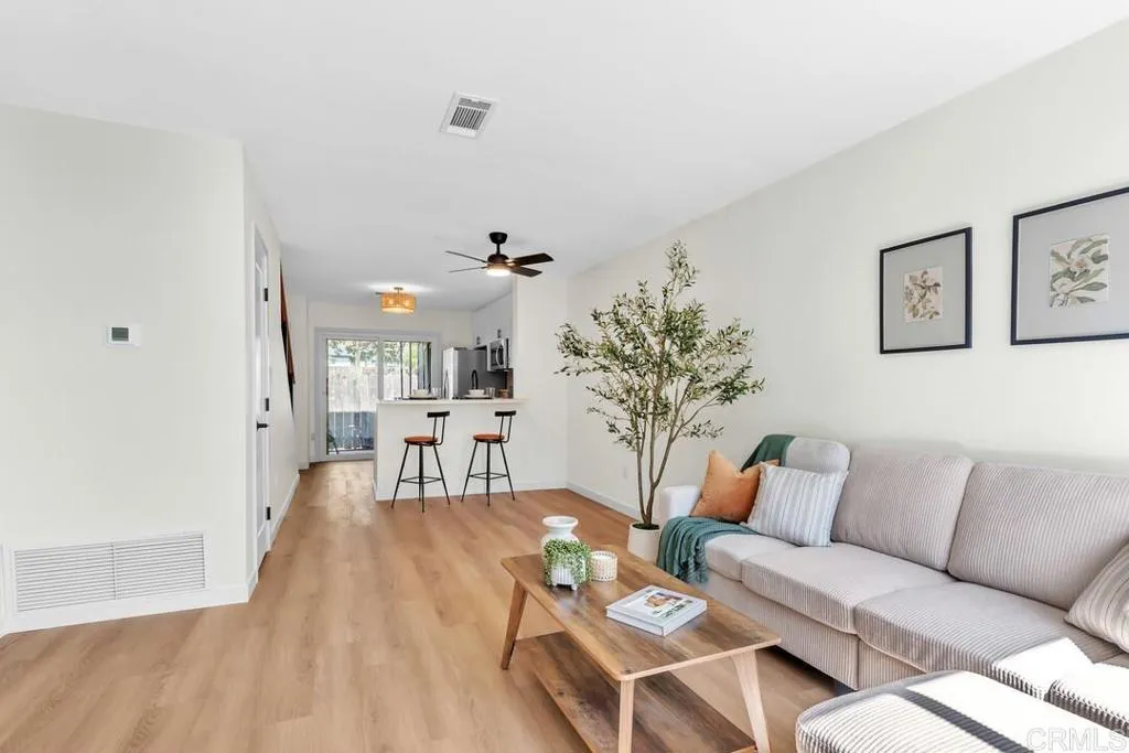 https://cdn.realtyfeed.com/cdn/127/306752760/7d76b073ed79798e08bb6b378f518100.webp