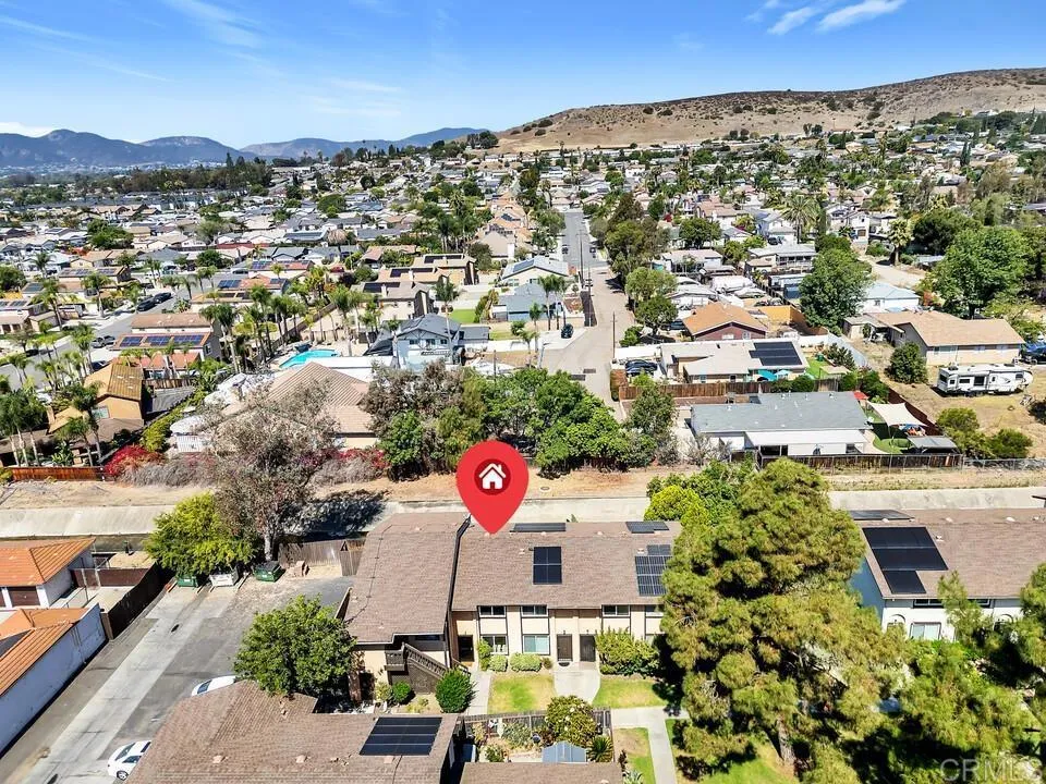https://cdn.realtyfeed.com/cdn/127/306752760/90457cac81d8d844cd4f5192feb3c835.webp