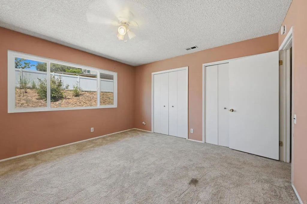 https://cdn.realtyfeed.com/cdn/127/306752761/5808360558a2a53315c41817a827a305.webp