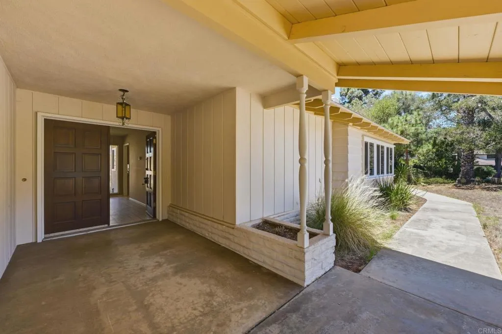 https://cdn.realtyfeed.com/cdn/127/306752761/887f1405d3b9c08b8e7e5aa240fcdbcc.webp