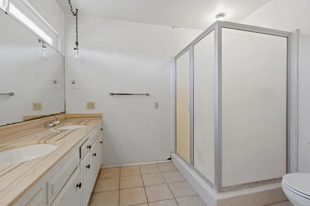 https://cdn.realtyfeed.com/cdn/127/306752761/9e7782775cd9d227c47f1c3855e80ac4.webp
