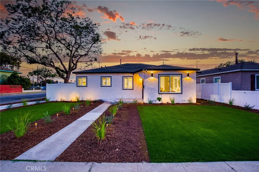 2801 Adriatic, Long Beach, CA 90810 - Main photo, Long Beach, CA