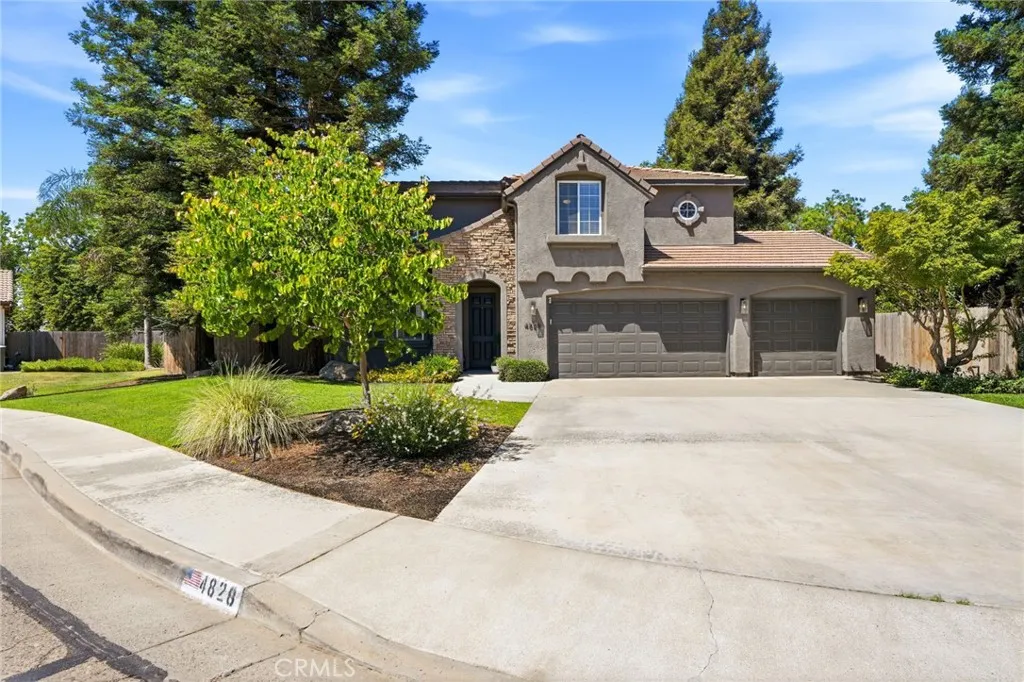 4826 W Ceres Court, Visalia, CA 93291 - Main photo, Visalia, CA