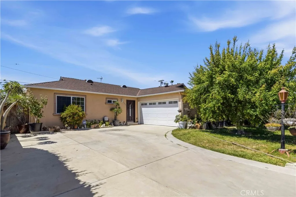 19406 Enadia, Reseda, CA 91335 - Photo 2 of 34, Reseda, CA