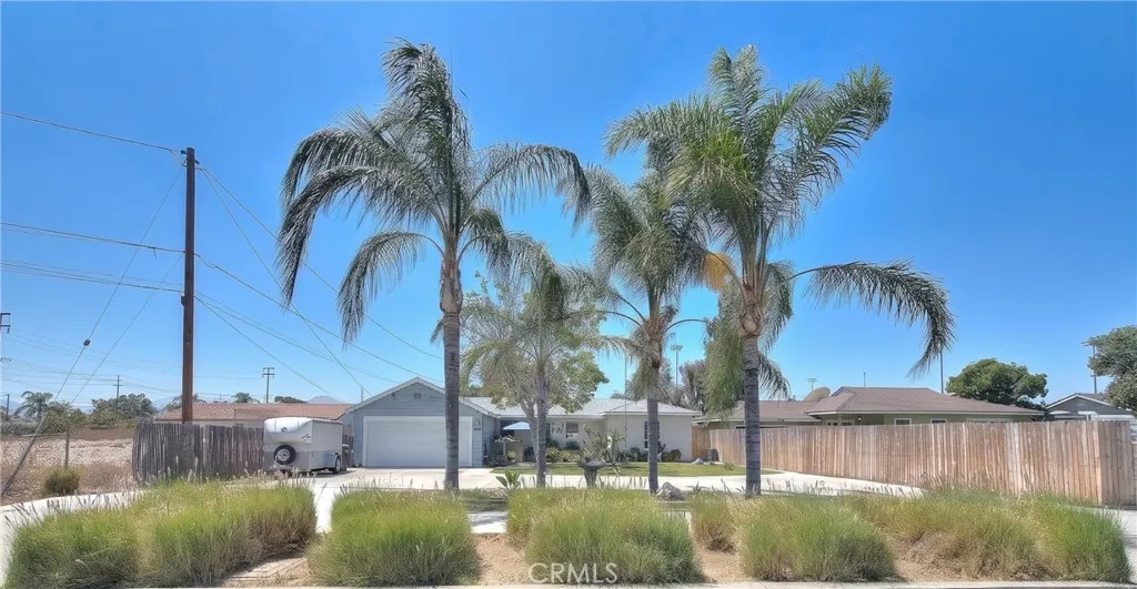 550 W Laurel, Colton, CA 92324 - Main photo, Colton, CA