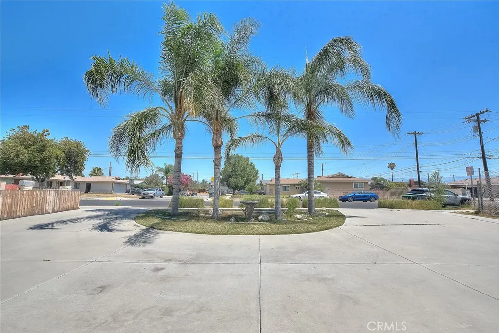 550 W Laurel, Colton, CA 92324 - Photo 2 of 27, Colton, CA